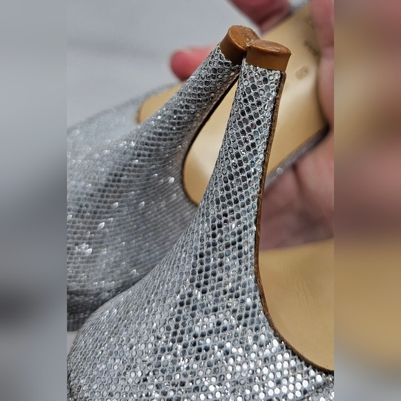 Kate Spade New York Silver Glitter Sage D'Orsay Peep Toe Heel Pumps Size 8B - Picture 14 of 14